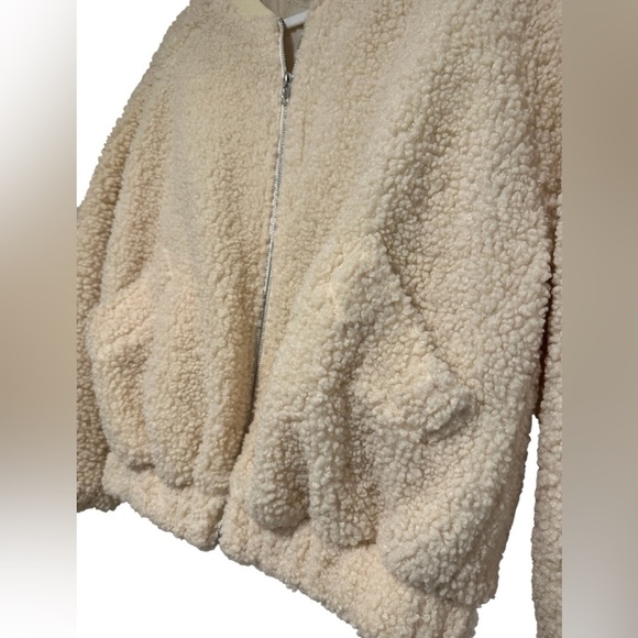 LUSH Women's Faux Shearling Bomber Jacket Cream Small - Picture 3 of 10